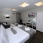 Alexandar Ii Hotel