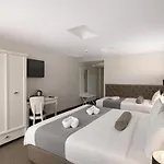 Alexandar Ii Hotel 4*