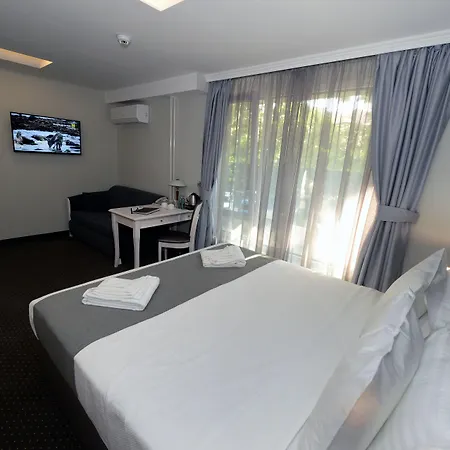 Alexandar Ii Hotel Skopje