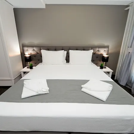 Hotel Alexandar Ii Escópia