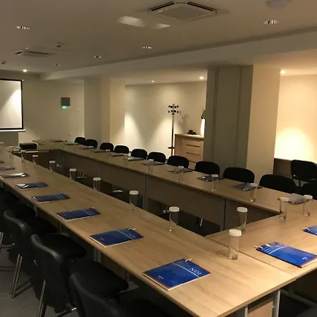 Alexandar Ii 4* Escópia