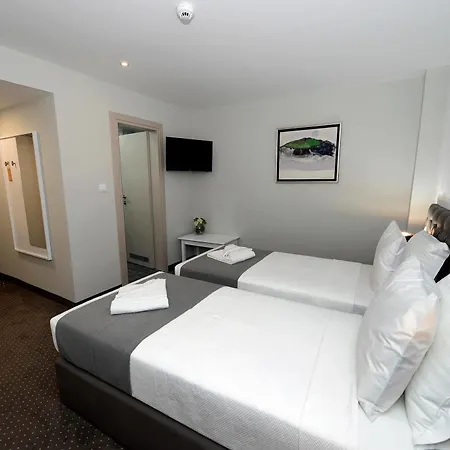Alexandar Ii 4* Skopje