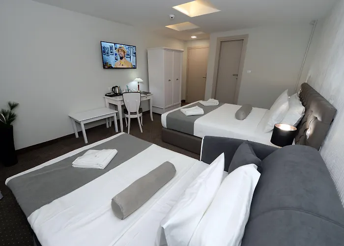 Alexandar Ii Hotel 4*