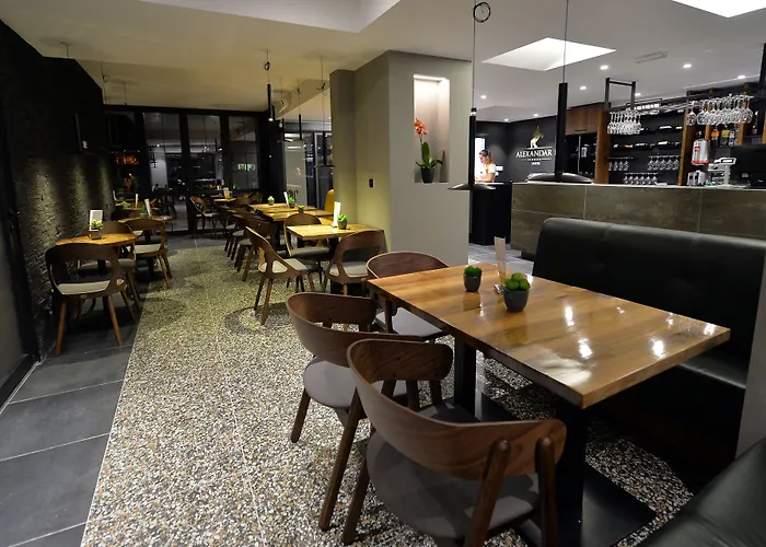 Hotel Alexandar Ii 4*